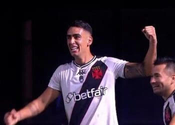 Destaques: Vasco vence Athletico-PR por 2 a 1 na Copa do Brasil