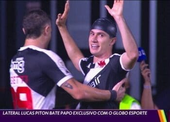 Lucas Piton planeja a 3ª temporada com a camisa do Vasco; confira a matéria do ‘Globo Esporte’