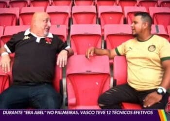 Vasco já contou com 12 treinadores efetivos desde que Abel Ferreira chegou ao Palmeiras