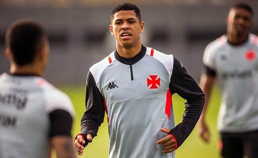Cauan Barros em treino do VascoCauan Barros em treino do Vasco