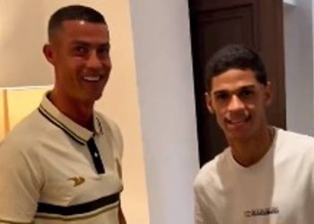 Cristiano Ronaldo e Luva de Pedreiro