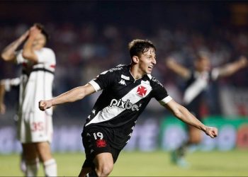 Galarza durante jogo contra o São Paulo