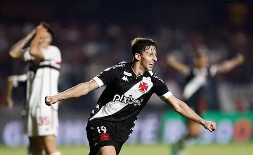 Galarza durante jogo contra o São Paulo