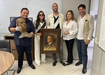 Família de José Augusto Prestes em visita ao Vasco