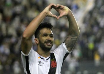 Luan vestiu a camisa do Vasco até 2017