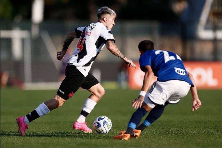 Orellano durante o jogo contra o Cruzeiro