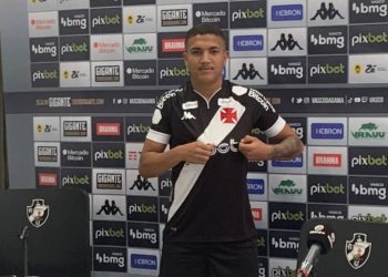 Mateus Carvalho foi apresentado pelo Vasco