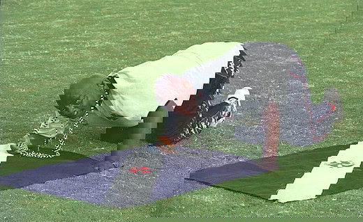 O folclórico massagista Pai Santana