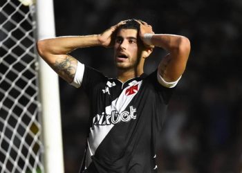 Pedro Raul lamenta pênalti perdido contra o ABC