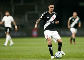 Praxedes bragantino jogando pelo vasco