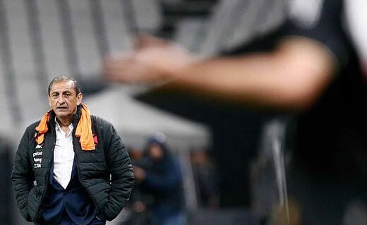 Ramón Díaz em jogo contra o Corinthians