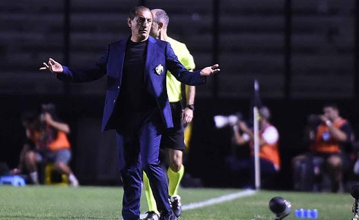 Ramón Díaz durante o jogo contra o Athletico-PR