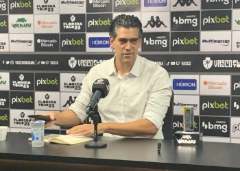 Paulo Bracks em entrevista coletiva