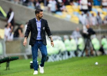 Emiliano Díaz em jogo do Vasco no Maracanã