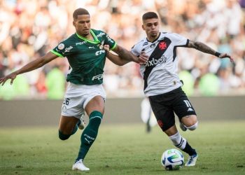Gabriel Pec durante o jogo contra o Palmeiras