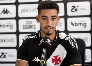 Jefferson é apresentado pelo Vasco