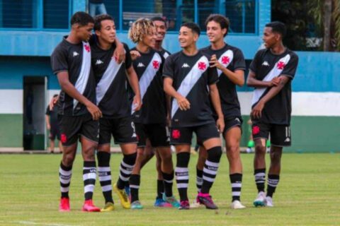Jogadores do Sub-17 do Vasco da Gama