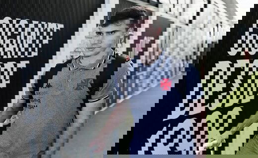 Lucas Piton no CT Moacyr Barbosa