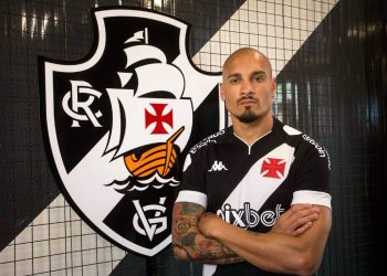 Maicon, novo reforço do Vasco
