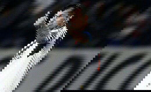 Medel em Red Bull Bragantino x Vasco