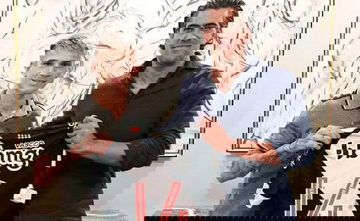 Luca Orellano e Bracks durante apresentação