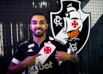 Paulo Henrique é o novo reforço do Vasco
