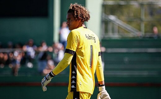 Phillipe Gabriel em ação pelo Sub-17 do Vasco