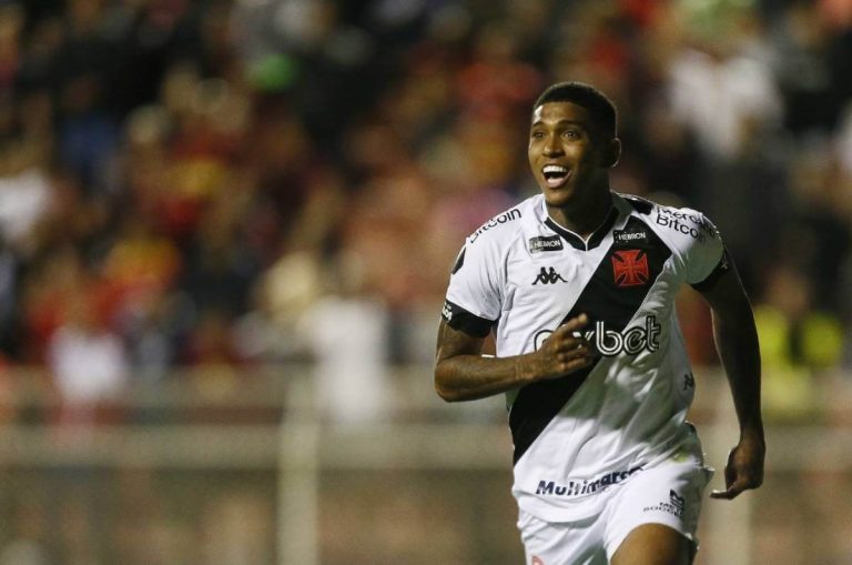 Raniel durante o jogo contra o Ituano