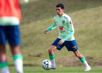 Renan, zagueiro do Vasco Sub-15