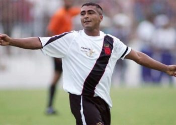 Romário em ação pelo Vasco