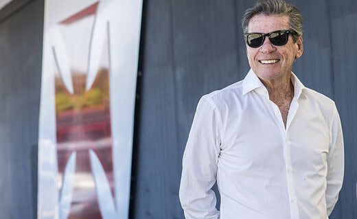 Jorge Salgado em visita a treino no CT Moacyr Barbosa