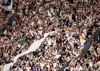 Torcida do Vasco no Maracanã