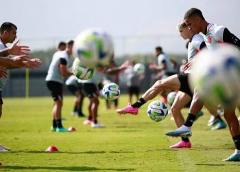 Treino do Vasco no CT Moacyr Barbosa