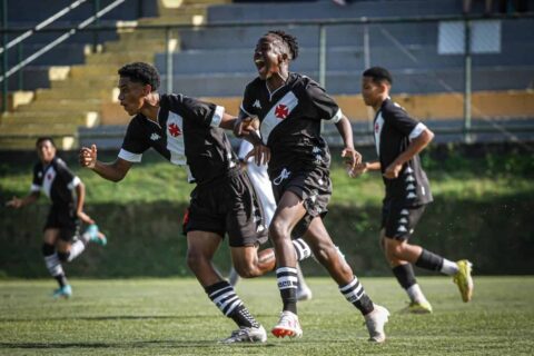 Vasco superou o Botafogo pelo Carioca Sub-15