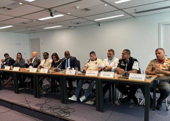 Autoridades na Audiência Pública sobre São Januário na Alerj