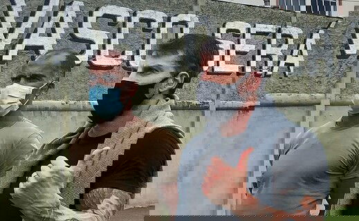 Felipe e Pedrinho em visita a São Januário