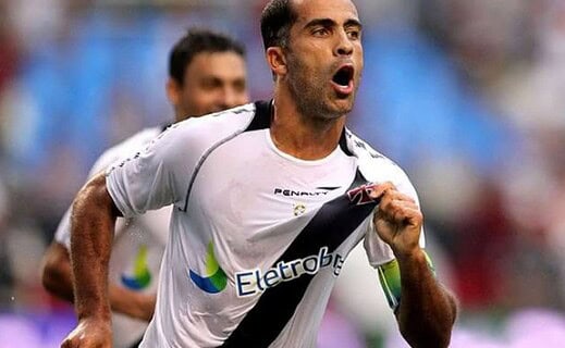 Felipe em campo pelo Vasco em 2012