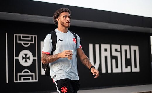 Figueiredo no CT Moacyr Barbosa