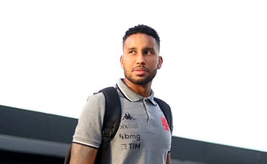 Jair em viagem do Vasco