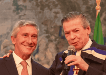 Embaixador de Portugal elogia trajetória do Vasco durante cerimônia de entrega de honra 