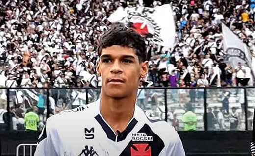 Iran Ferreira, o ''Luva de Pedreiro'', em São Januário