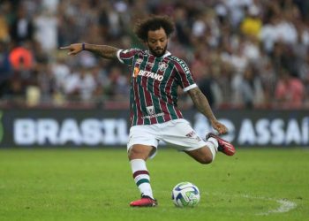 Marcelo em ação pelo Fluminense