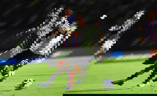 Marlon Gomes em jogo contra o Bahia