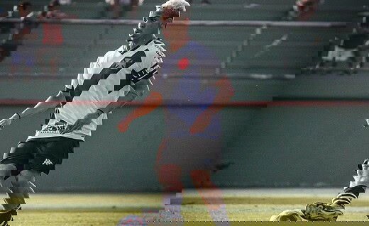 Marlon Santos em ação pelo Sub-20 do Vasco