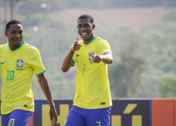 Rayan balançou as redes pela Seleção Brasileira Sub-17