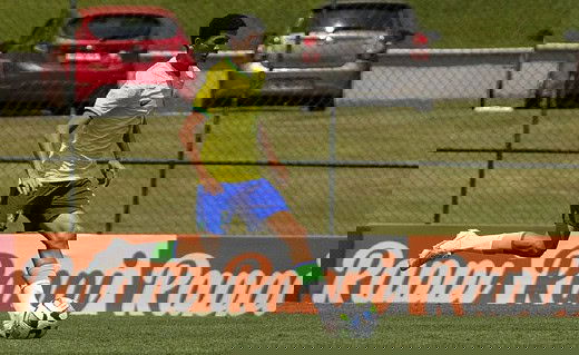 Renan Sousa em ação pela Seleção Brasileira Sub-15