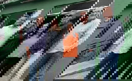 Encontro entre dirigentes do Vasco e moradores dos arredores de São Januário