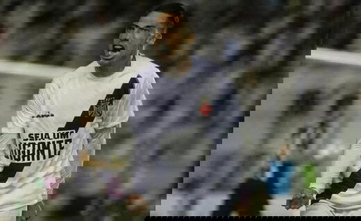 Rildo em campo pelo Vasco em 2018