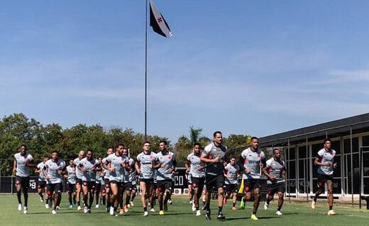 Treino do Vasco no CR sexta-feira