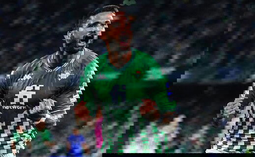 Willian José em ação pelo Real Betis-ESP